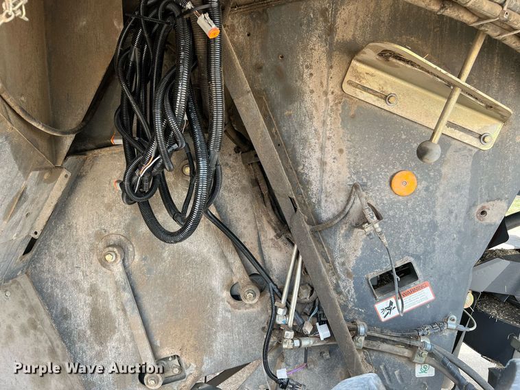 image for item DQ2118 2012 Claas 750  combine