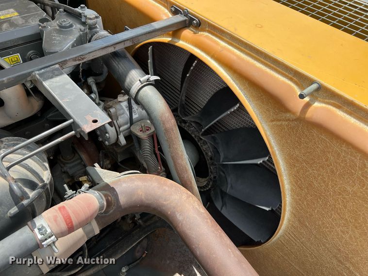 image for item DQ2118 2012 Claas 750  combine