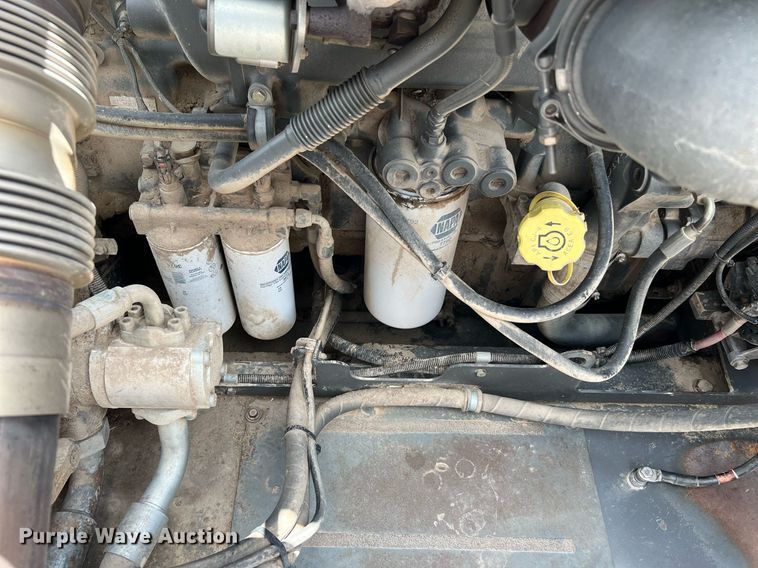 image for item DQ2118 2012 Claas 750  combine