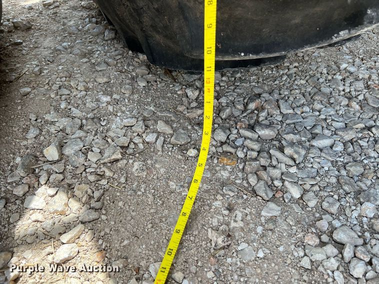 image for item DQ2118 2012 Claas 750  combine