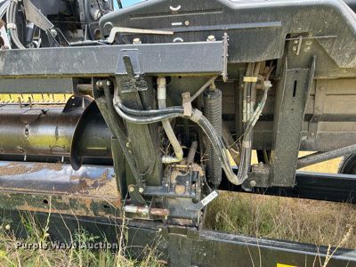 image for item DQ2119 2012 MacDon FD70  flex head