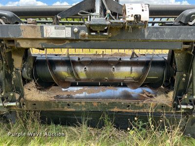 image for item DQ2119 2012 MacDon FD70  flex head