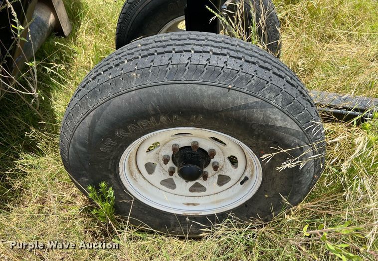 image for item DQ2119 2012 MacDon FD70  flex head