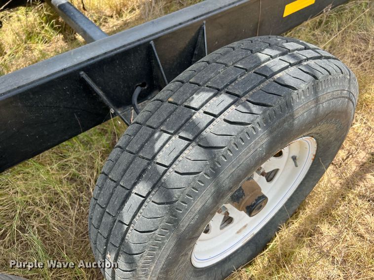 image for item DQ2119 2012 MacDon FD70  flex head