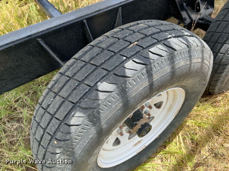 image for item DQ2119 2012 MacDon FD70  flex head