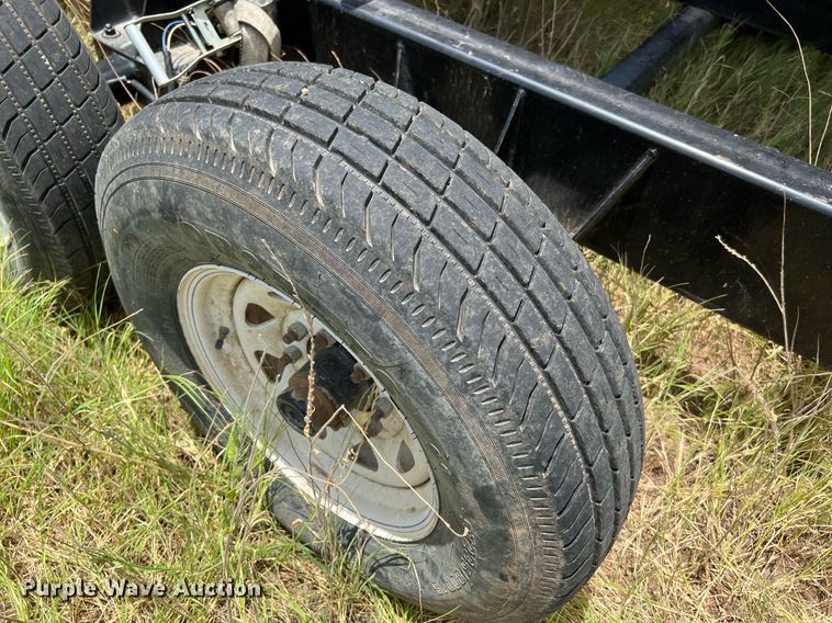 image for item DQ2119 2012 MacDon FD70  flex head