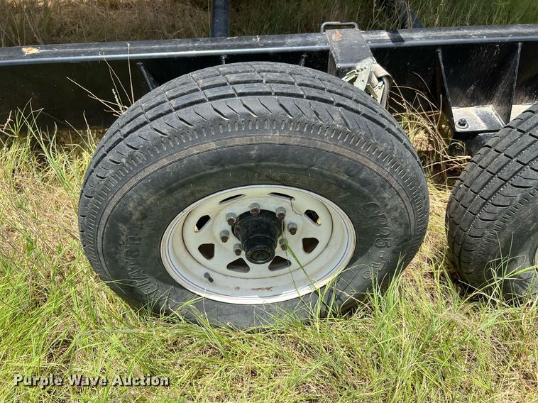 image for item DQ2119 2012 MacDon FD70  flex head