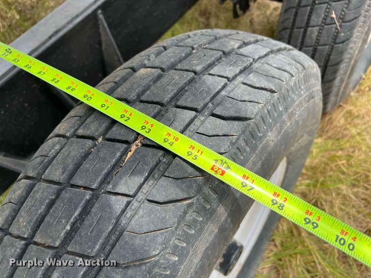 image for item DQ2119 2012 MacDon FD70  flex head