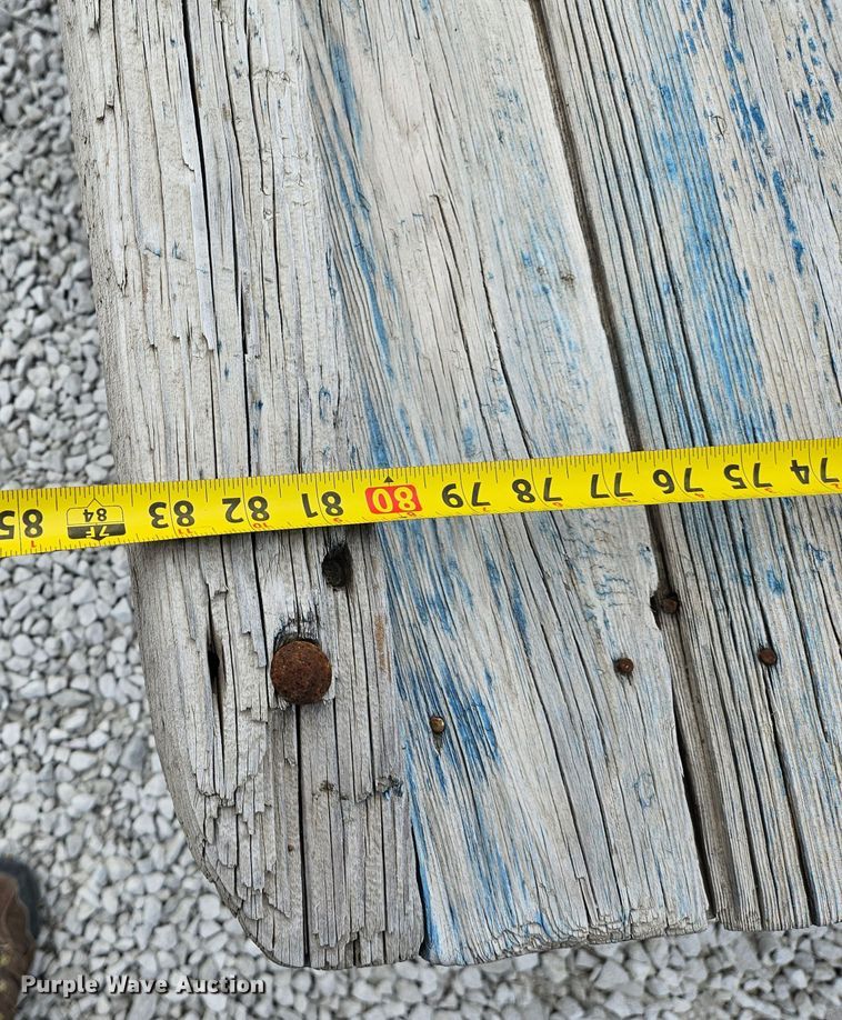 image for item DS6473 Hay bale trailer