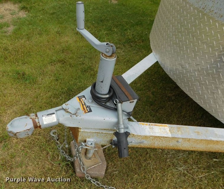 image for item GP9628 2003 Circle D  livestock trailer