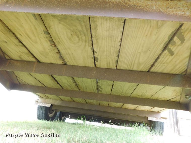 image for item GP9628 2003 Circle D  livestock trailer