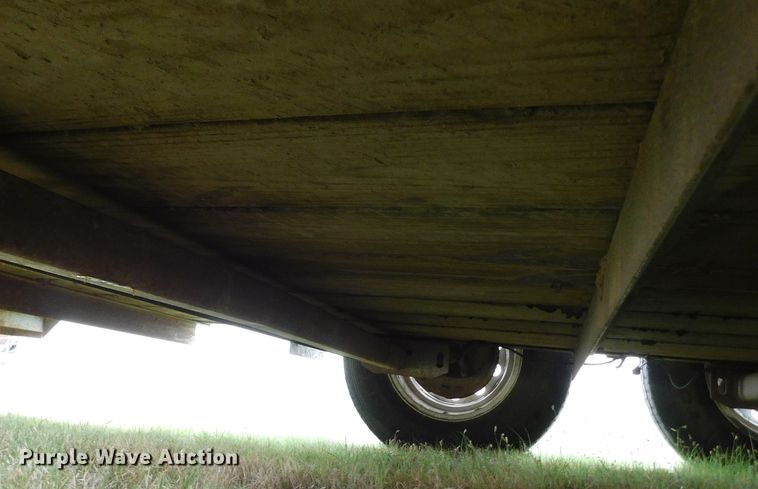 image for item GP9628 2003 Circle D  livestock trailer