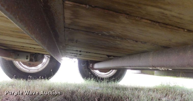 image for item GP9628 2003 Circle D  livestock trailer