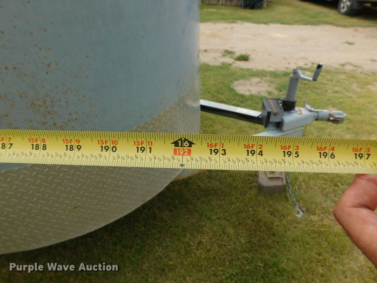 image for item GP9628 2003 Circle D  livestock trailer