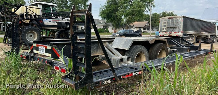 image for item II9174 2003 Behnke  sprayer trailer