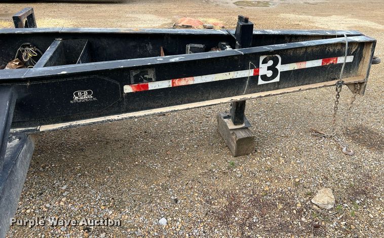 image for item II9174 2003 Behnke  sprayer trailer