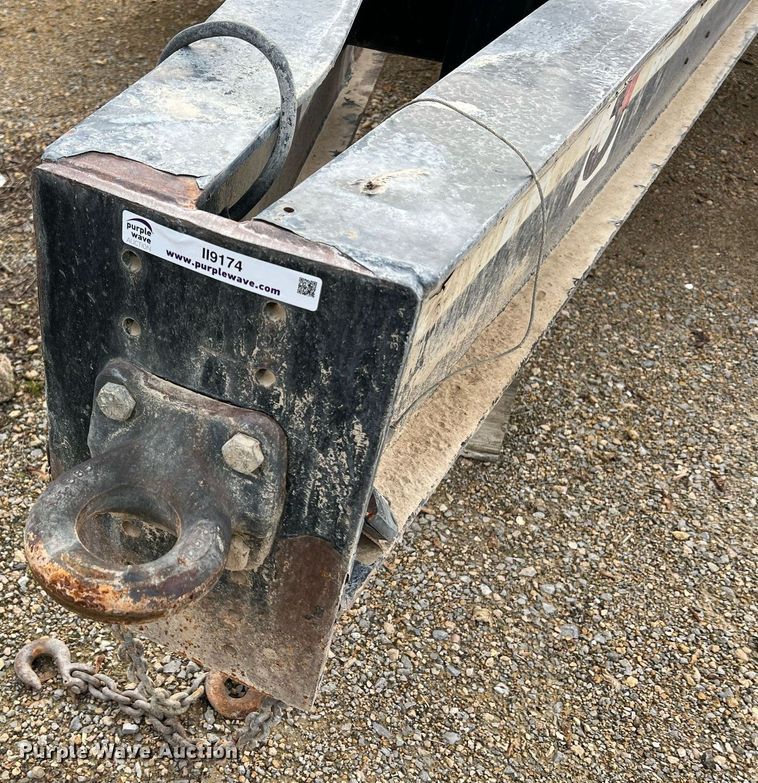 image for item II9174 2003 Behnke  sprayer trailer