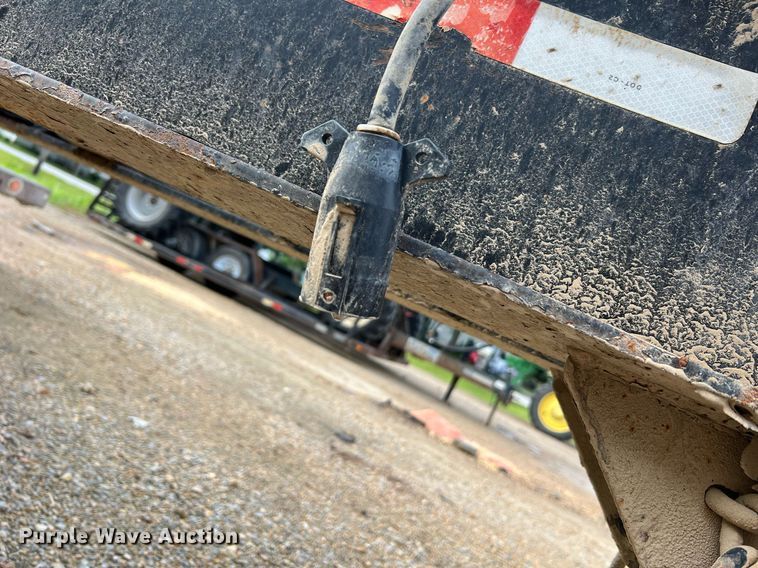 image for item II9174 2003 Behnke  sprayer trailer