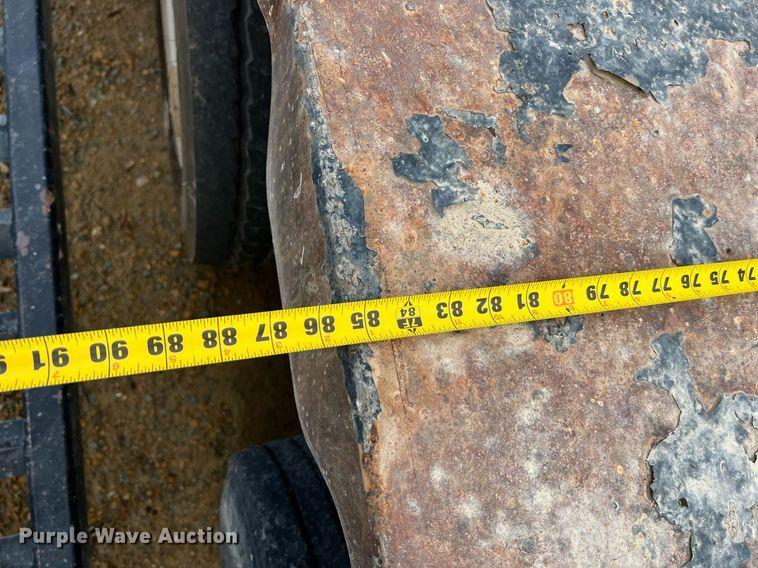 image for item II9174 2003 Behnke  sprayer trailer