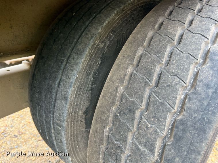 image for item II9174 2003 Behnke  sprayer trailer