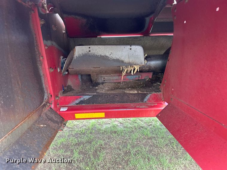 image for item KF9699 Hiniker 5630  swather / windrower