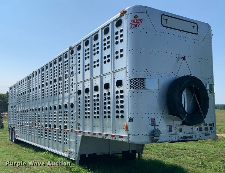 image for item LH9704 2003 Wilson PSDCL-402  livestock trailer