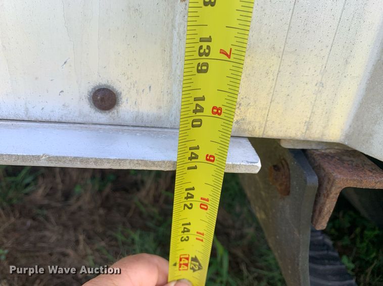 image for item LH9704 2003 Wilson PSDCL-402  livestock trailer