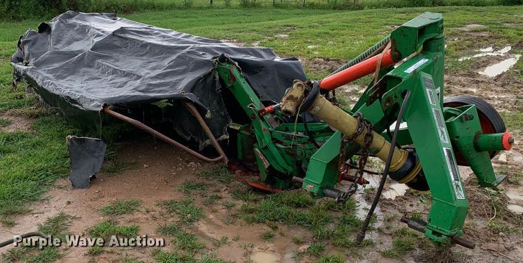 image for item LH9761 John Deere 275  disc mower