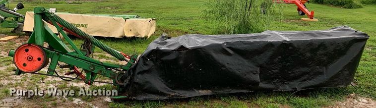 image for item LH9761 John Deere 275  disc mower