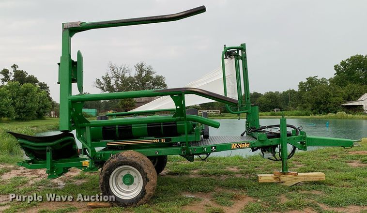 image for item LH9762 2016 McHale 991 BE  bale wrapper