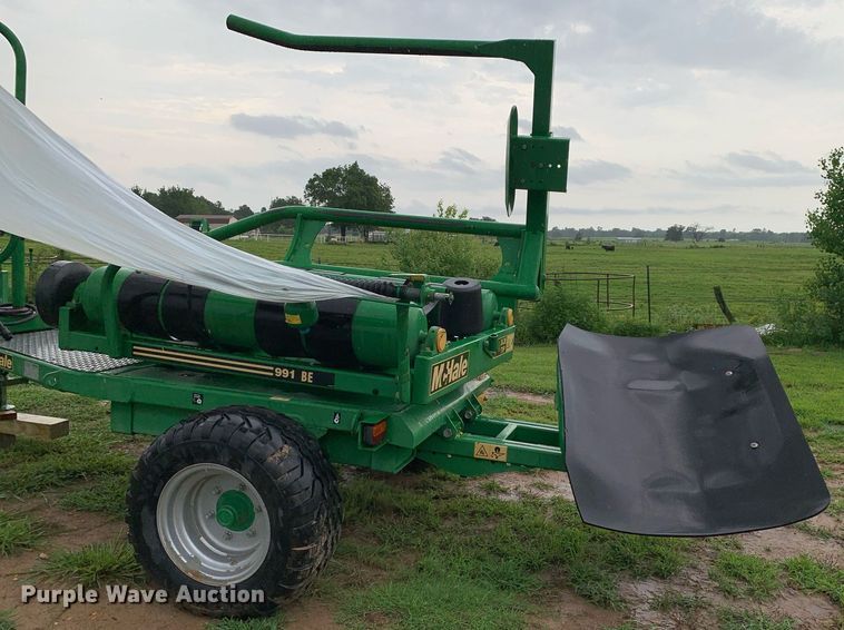 image for item LH9762 2016 McHale 991 BE  bale wrapper