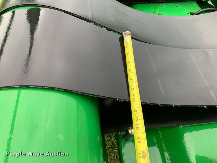 image for item LH9762 2016 McHale 991 BE  bale wrapper