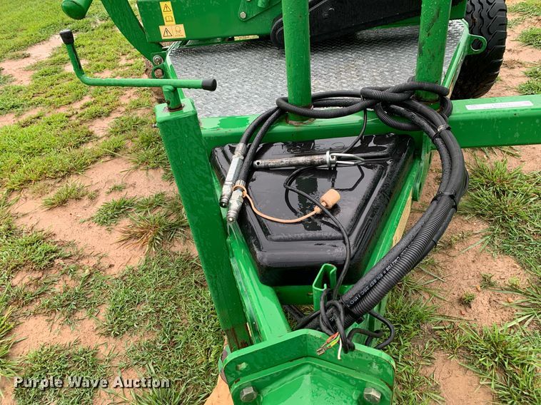 image for item LH9762 2016 McHale 991 BE  bale wrapper