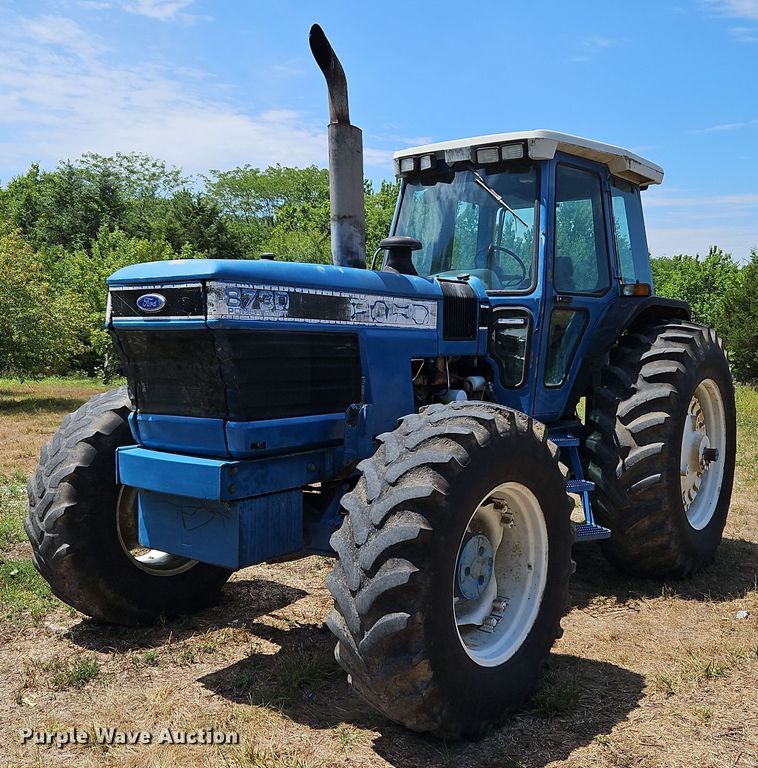 image for item LM9079 1990 Ford 8730  MFWD tractor