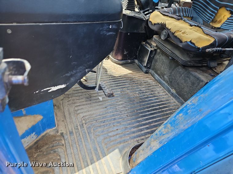 image for item LM9079 1990 Ford 8730  MFWD tractor