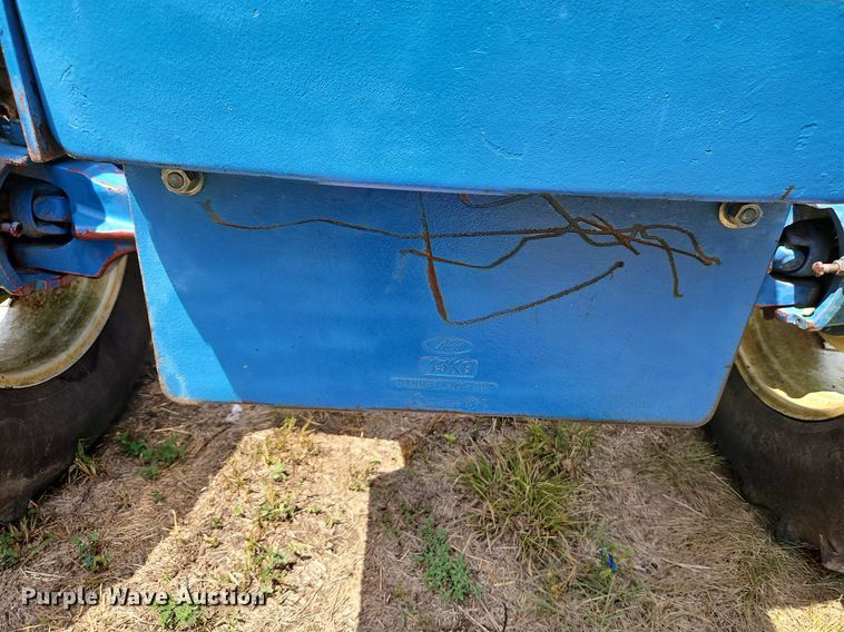 image for item LM9079 1990 Ford 8730  MFWD tractor