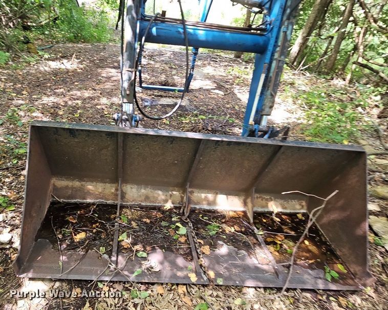 image for item LM9079 1990 Ford 8730  MFWD tractor