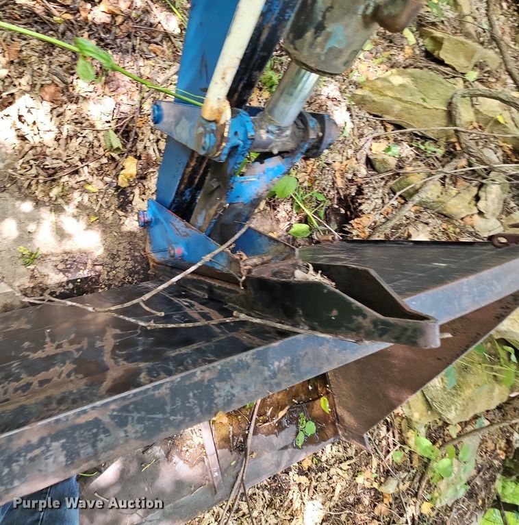 image for item LM9079 1990 Ford 8730  MFWD tractor