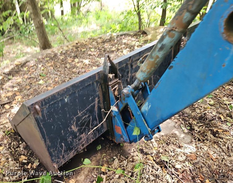 image for item LM9079 1990 Ford 8730  MFWD tractor