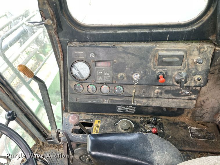 image for item LS9321 1980 John Deere 7720 Turbo  combine