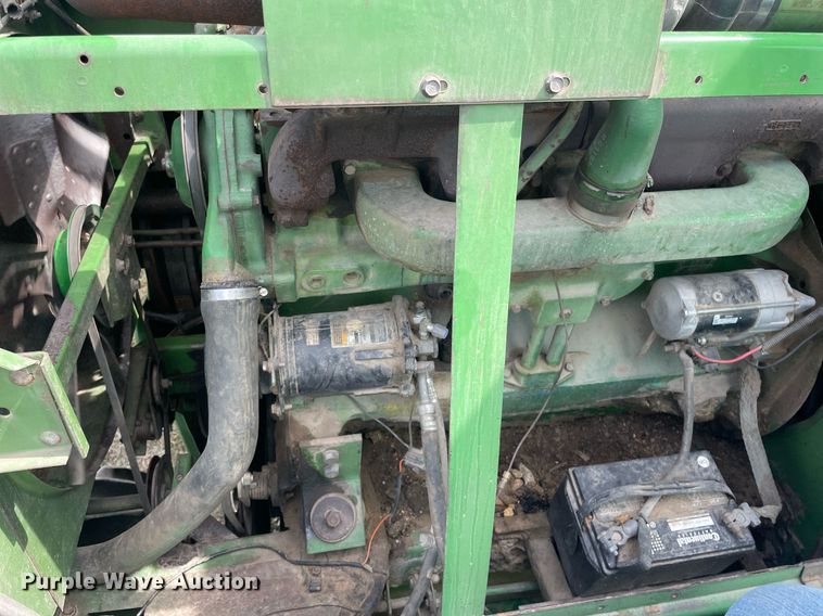 image for item LS9321 1980 John Deere 7720 Turbo  combine