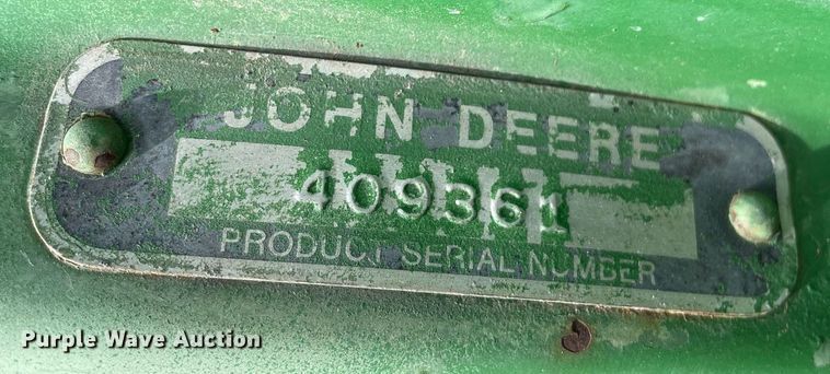 image for item LS9321 1980 John Deere 7720 Turbo  combine
