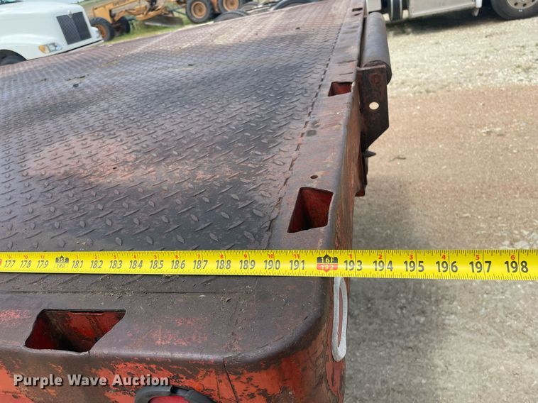 image for item LS9346 1982 GMC Sierra 7500  dump flatbed truck