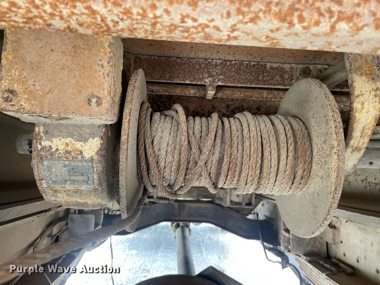 image for item LS9346 1982 GMC Sierra 7500  dump flatbed truck