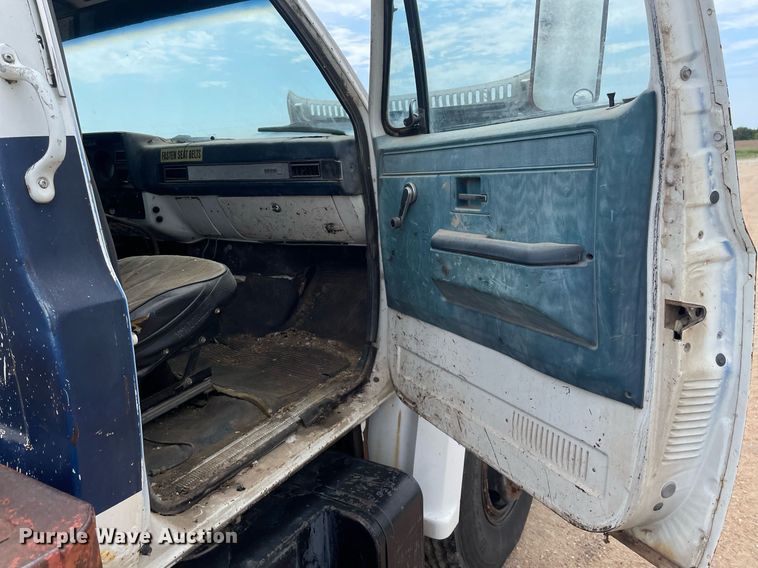 image for item LS9346 1982 GMC Sierra 7500  dump flatbed truck