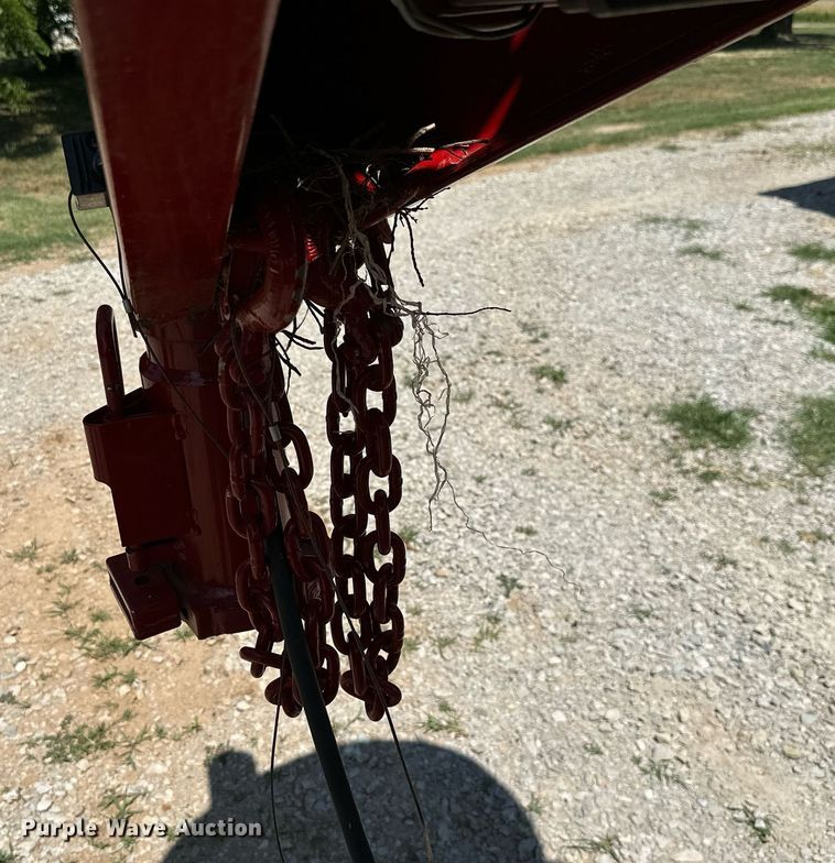 image for item MB9678 2018 W-W  livestock trailer