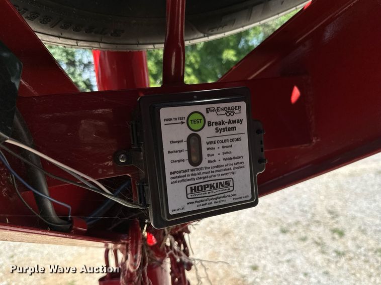 image for item MB9678 2018 W-W  livestock trailer