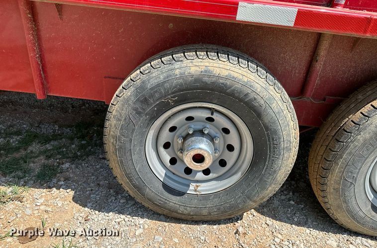 image for item MB9678 2018 W-W  livestock trailer