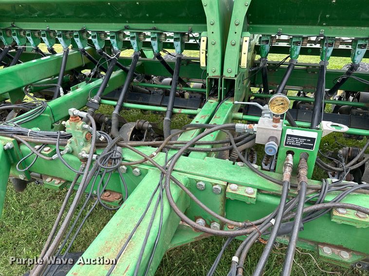 image for item MB9687 John Deere 1590  grain drill
