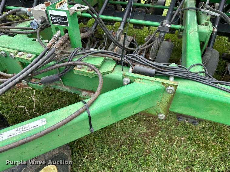 image for item MB9687 John Deere 1590  grain drill